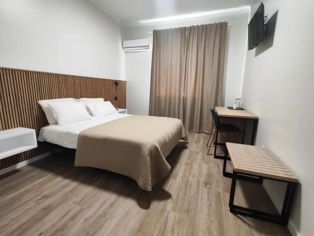 Bragashopping Avenida Hotel room interior